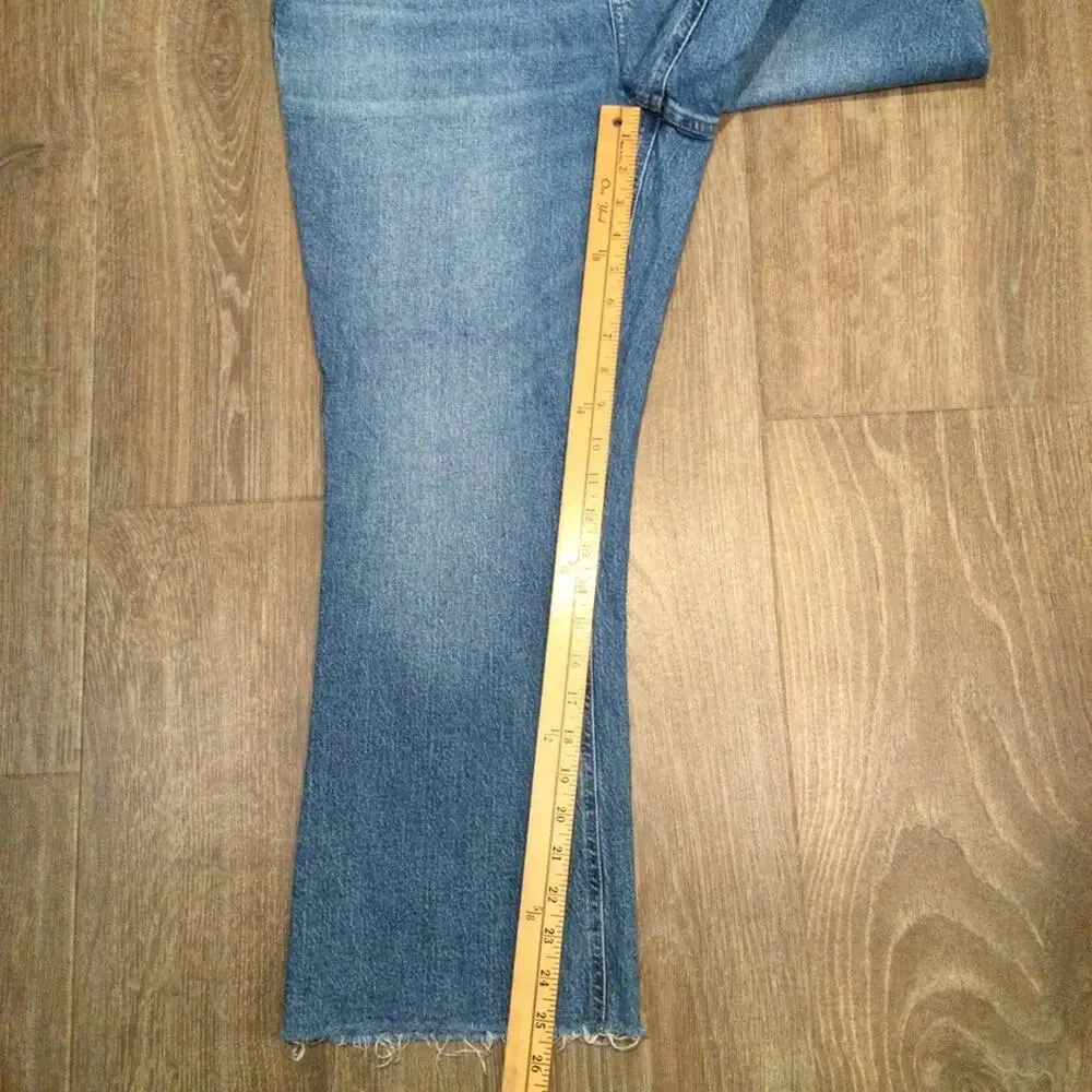 J. Crew 9" demi boot crop jean medium wash 32 raw hem - Picture 8 of 9